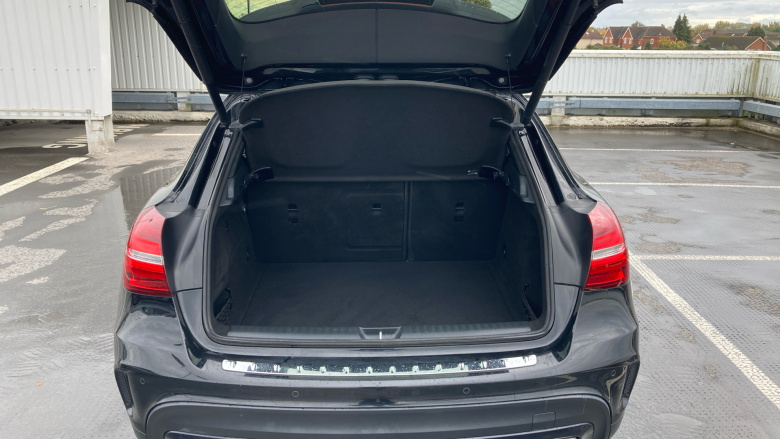 Mercedes-Benz GLA 180 AMG Line Edition 5dr Auto Petrol Hatchback